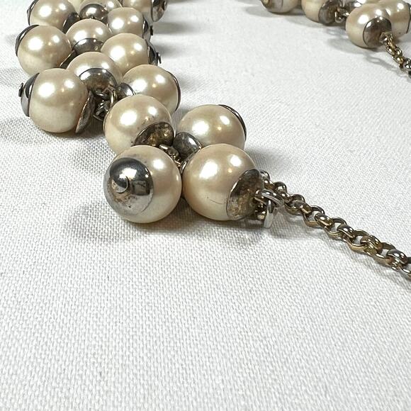 J.Crew Faux Pearl Cluster Statement Necklace Goldtone Ivory Bubble Bauble - Picture 5 of 7